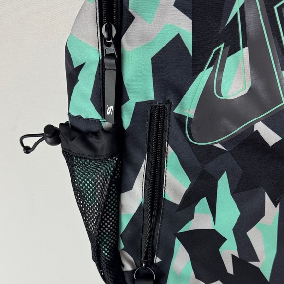 Dude Perfect Backpack - Picture 2 of 4